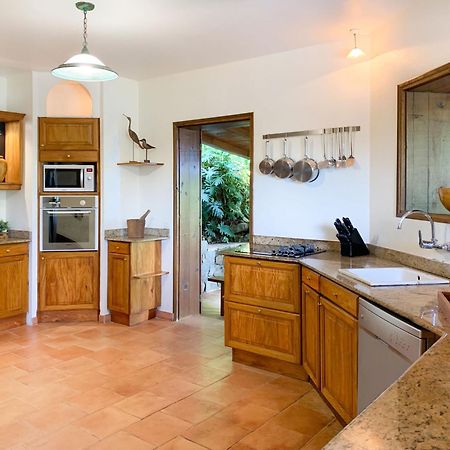Villa Palm Bay Stunning View 5 Min To Beach 3 Min To Downtown King Size Bed Deshaies Exteriör bild
