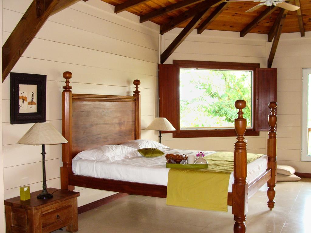 Villa Palm Bay Stunning View 5 Min To Beach 3 Min To Downtown King Size Bed Deshaies Rum bild